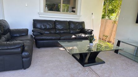 2 piece couch that opens to bed