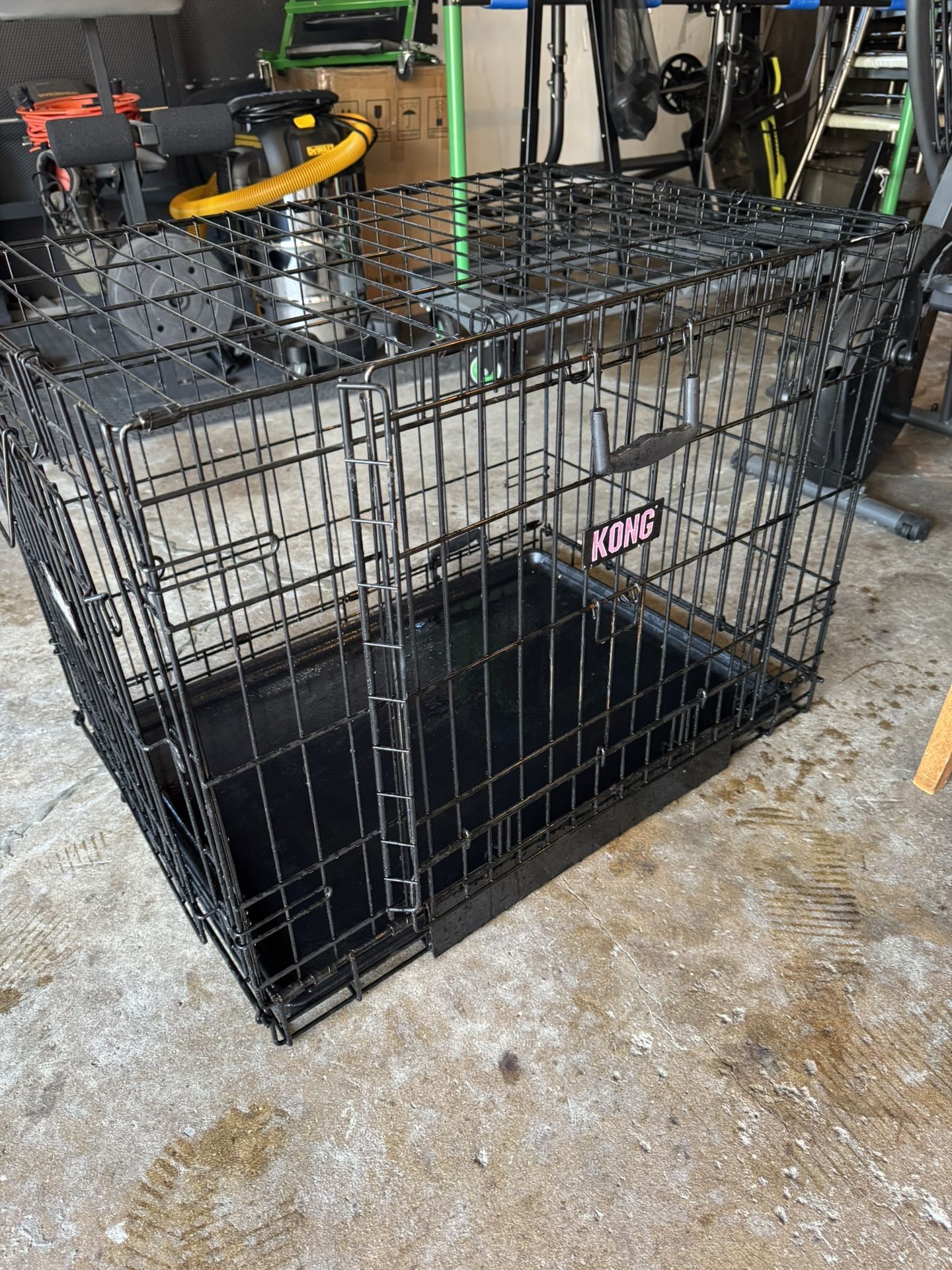 KONG Double Door Wire Dog Crate