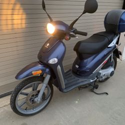 2004 Vespa Piaggio 150
