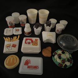 McDonald’s Vintage play food items 