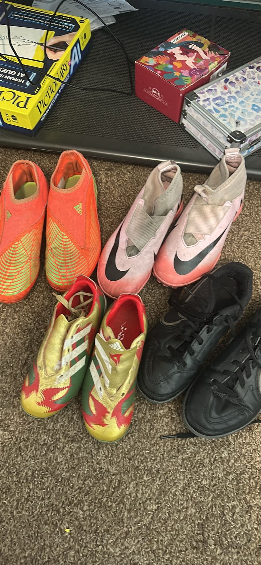 Kids Cleats