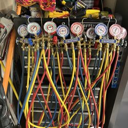 (8) Sets Of R410 Gauges 