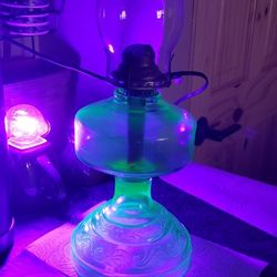 Vaseline Uranium Glass Kerosene Oil Table Lamp 