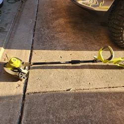 Ryobi Weeder