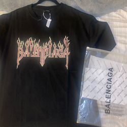 Balenciaga authentic Black T-Shirt 