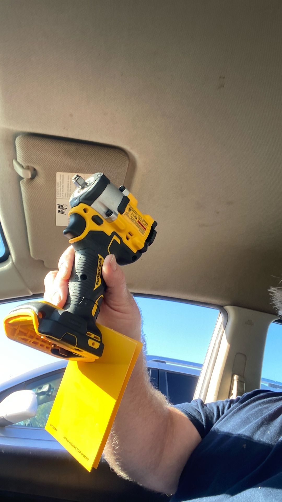 Dewalt 1/2 Stubby Impact.