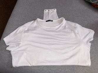 Fashionnova bodysuit shirt