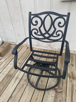 Outdoor Iron Table with Chairs