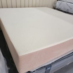 King Sizes Mattress And Box Spring Tempur-pedic 