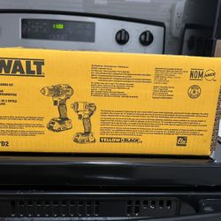 Dewalt Impact and Drill Combo Kit 20-V