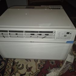 Through the wall type air conditioner LG 10000 Btu
Brand new never used two hundred fifty dollars bought the wrong one paid almost four hundred dollar