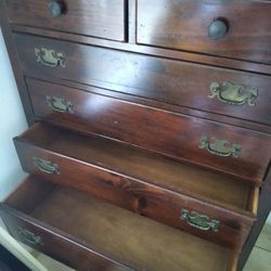 Ethan Allen Antique Cherry Wood Dresser