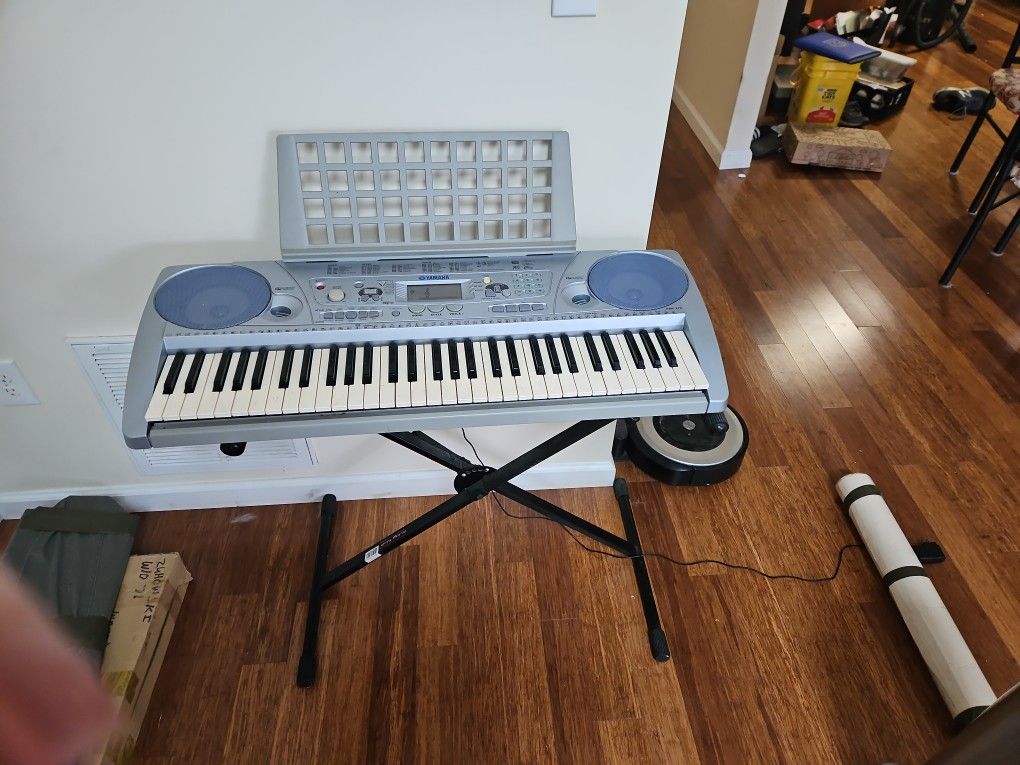 Keyboard YAMAHA