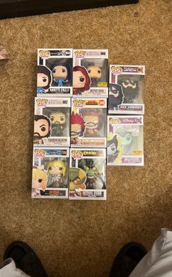 Funko Pop Lot Of 8: Maleficent, Samurai Jack, MHA, Mortal Engines, Monster Hunter, Black Mirror And Crash Bandicoot