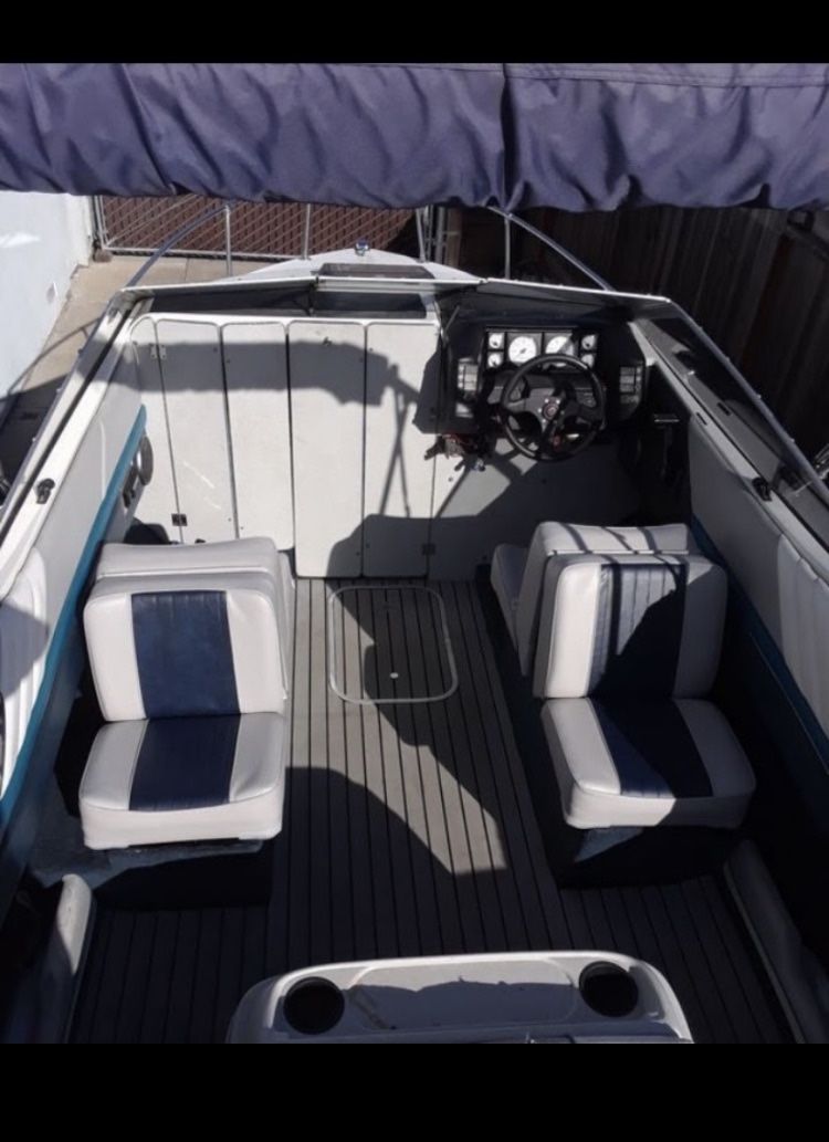 1991 Bayliner Capri