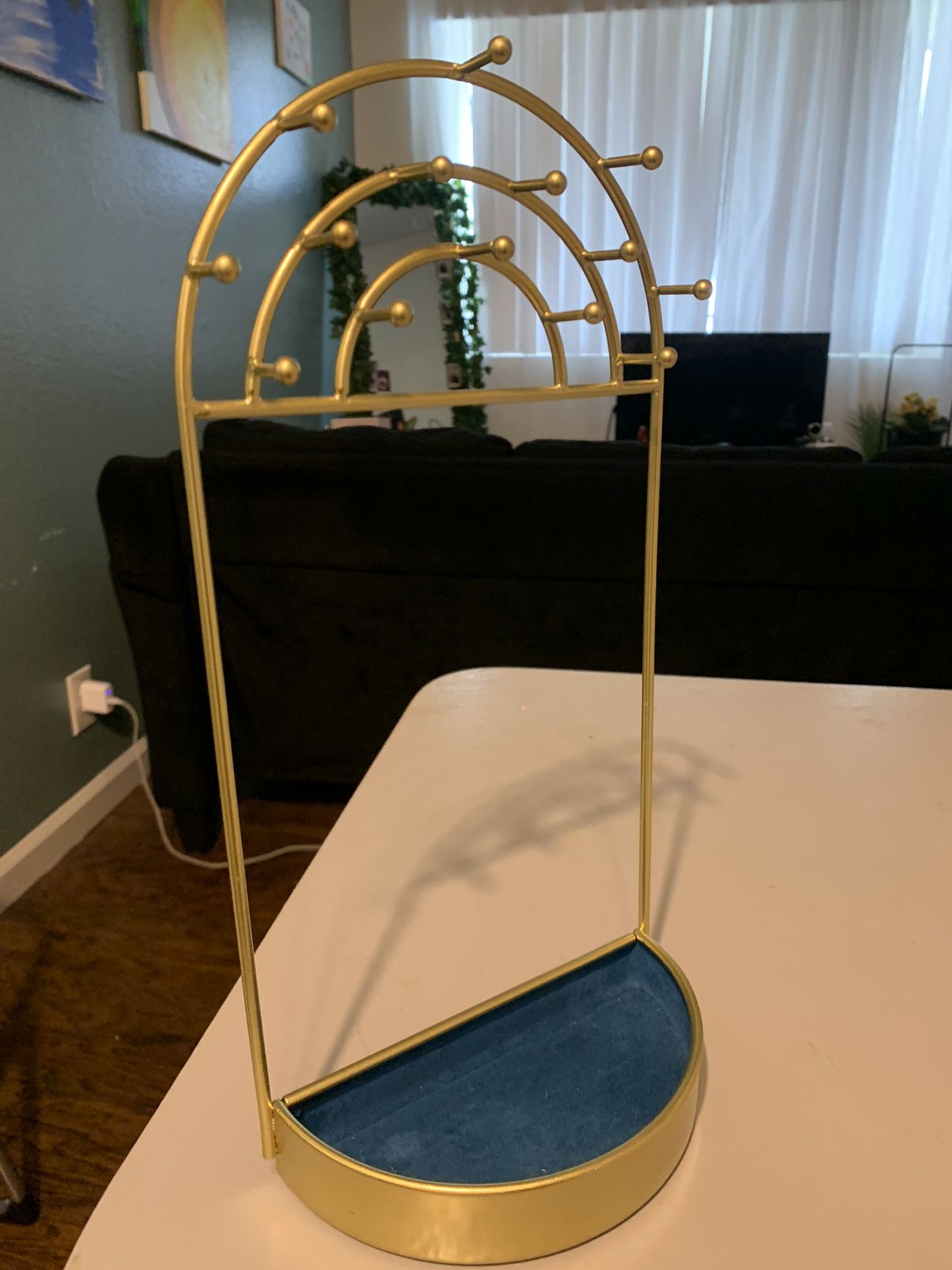 Gold Necklace Hanger with Velvet Jewelry Holder