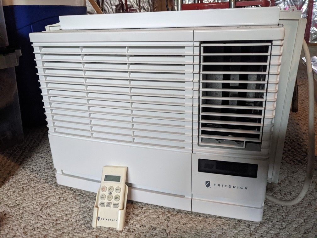 Friedrich Chill Series CP06G10B Window Air Conditioner, 6000 BTU