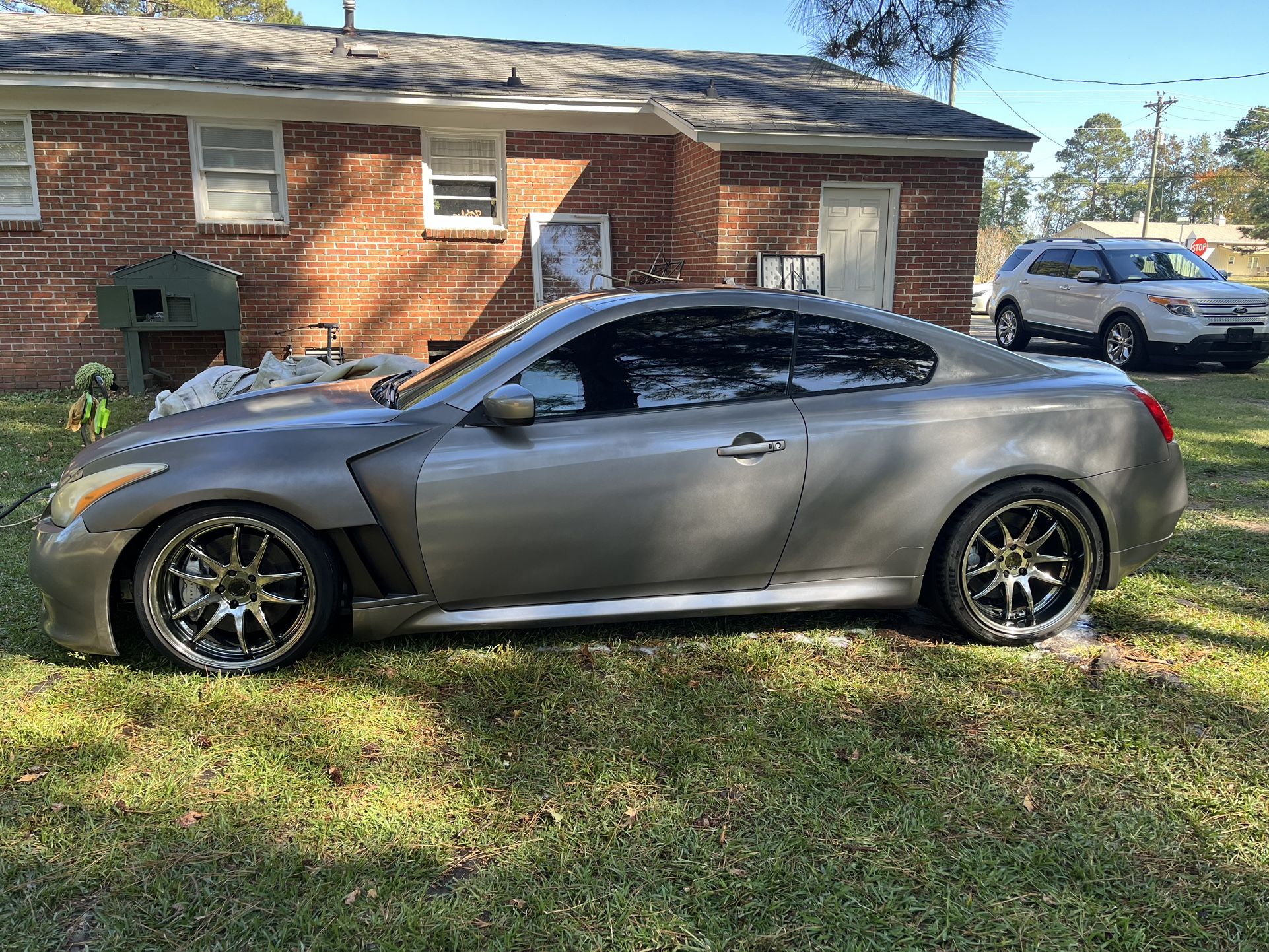 2009 Infiniti G37