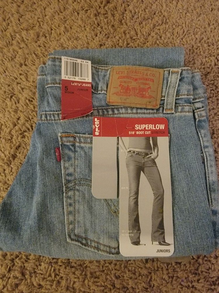 Levi's Superlow 518 Bootcut Stretch