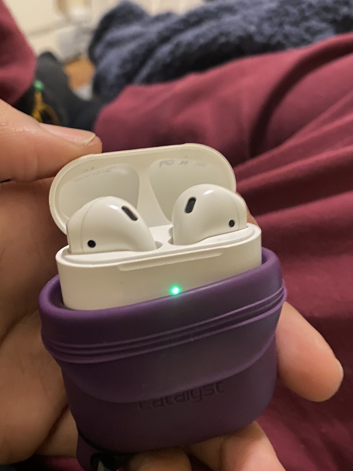 Apple Airpods With Case