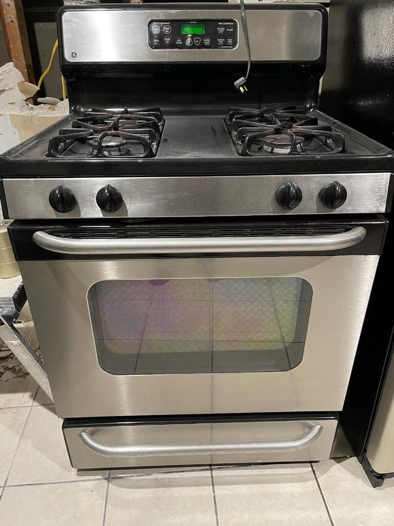 GE gas Stove for Sale in Freeport, NY OfferUp