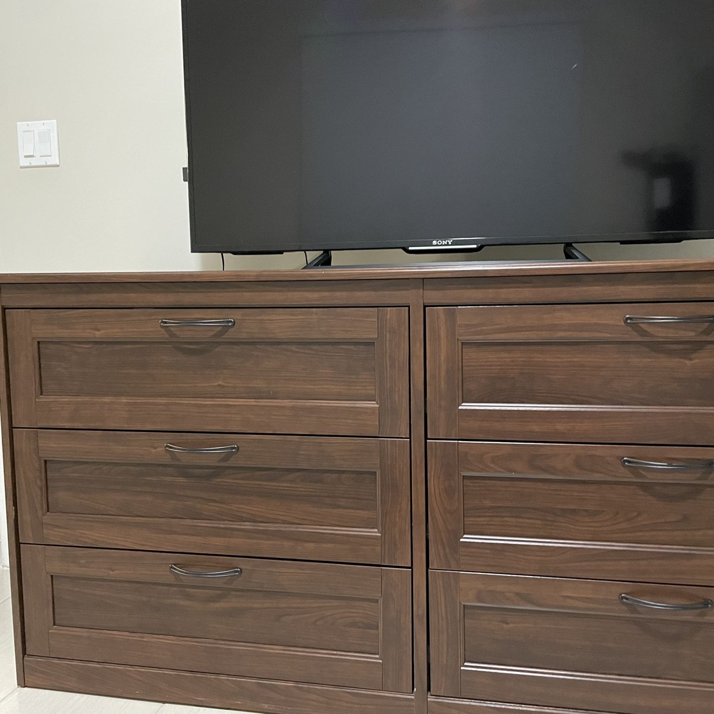 Songesand Ikea Dresser Brown NEED GONE ASAP for Sale in Miramar, FL -  OfferUp
