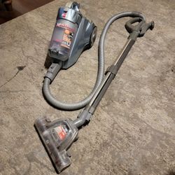 Hoover Multi-Cyclonic Bagless Canister Vacuum 