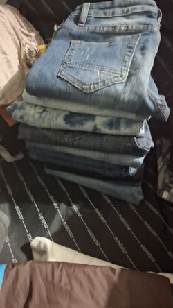 Teen age size jeans 5-7 read description