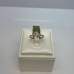 10k Gold Ring. New.
