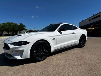 2020 Ford Mustang