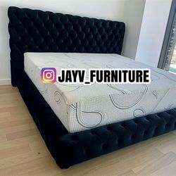 New King Bed Frame With Mattress 