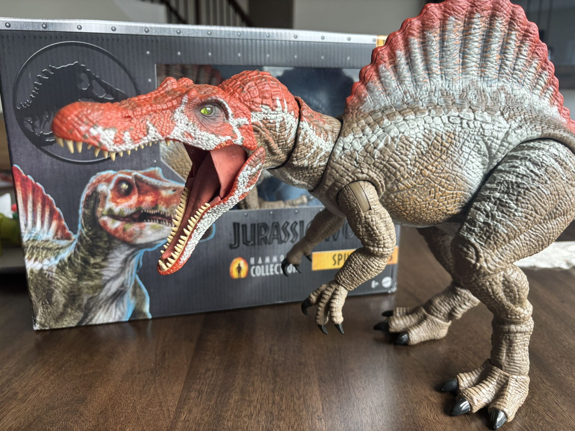 Hammond Collection Spinosaurus - Jurassic Park 3