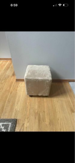 Modern & Contemporary Cube Ottoman With Wheels
