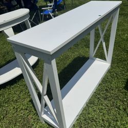 Accent Table 