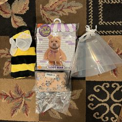 Medium Dog Costume, Blanket And Cone