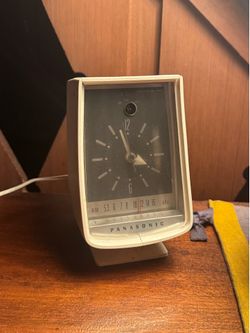 Panasonic Vintage Space Age AM Clock Radio