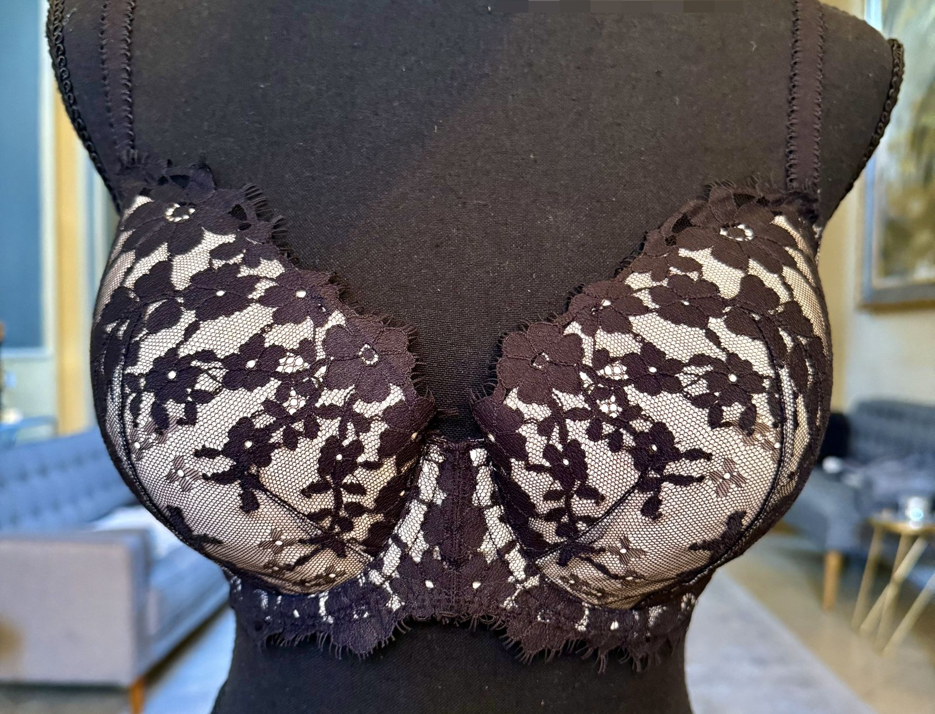 Victoria Secret Bras 32DDD Black Lace And Nude Color