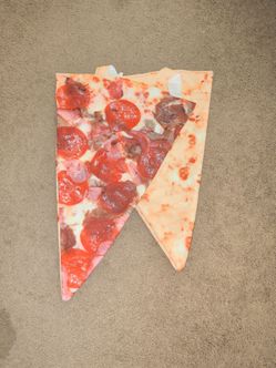 Pepperoni or cheese costume?