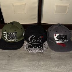 3 Cali hats