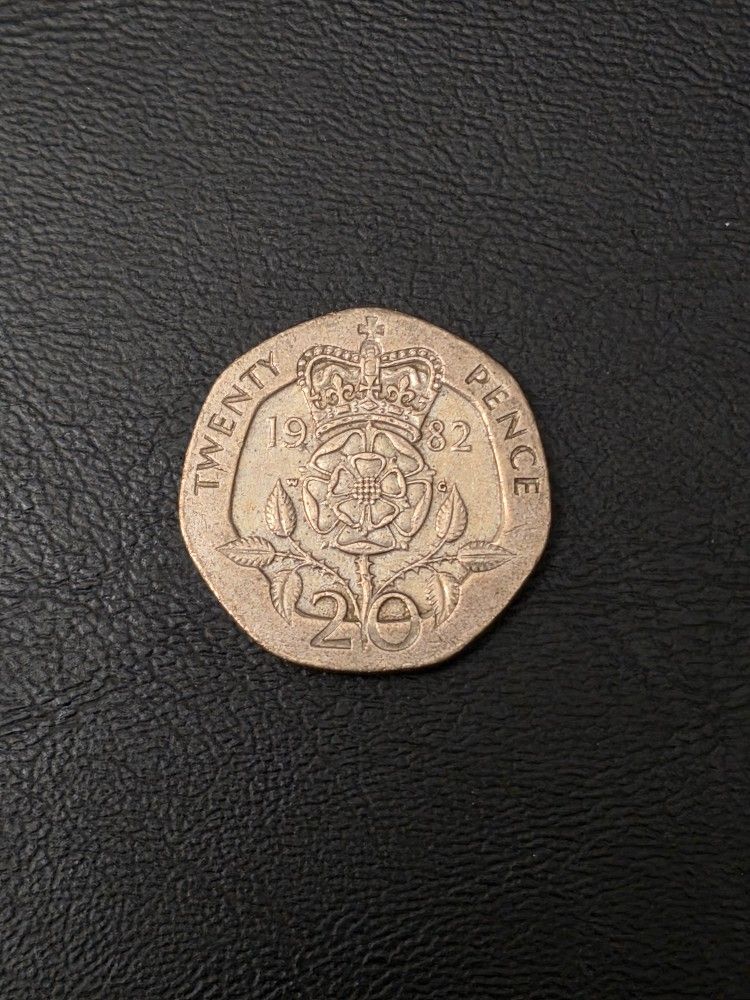 1982 United Kingdom 20 Pence Coin