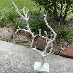 Tree Or Coral Jewelry Holder