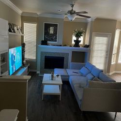 Modern Dining & Living Room Furniture Set for Sale – Excellent Condition!