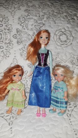 Frozen Dolls