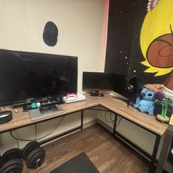 L Desk And Tv