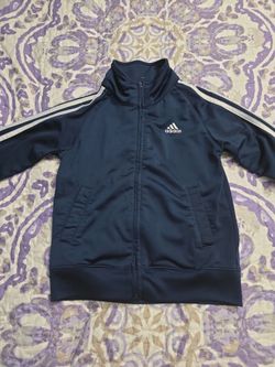 Boys Adidas Soccer Sweater Size 5T
