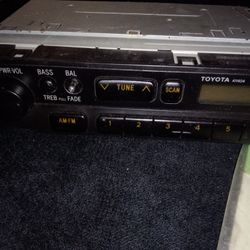 Vintage Toyota Radio With Booklet 