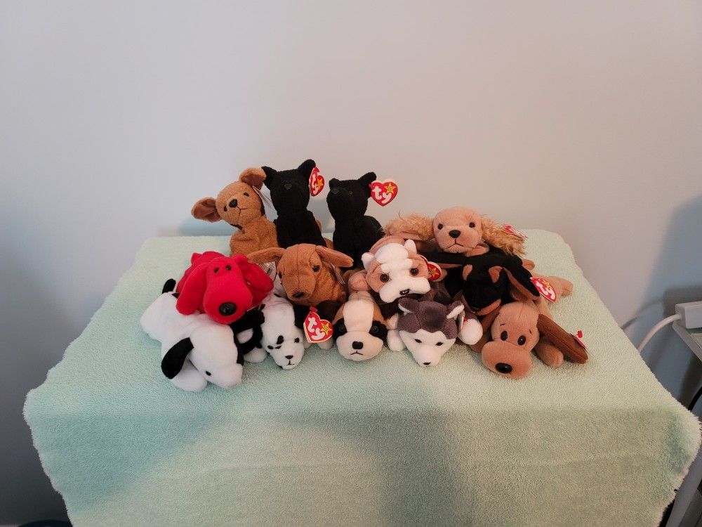 Collectible Beanie Babies - Dogs