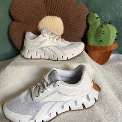 Rebook Women’s shoes