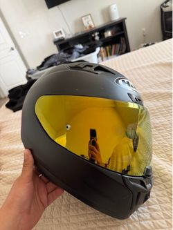 Xl HJC I10 helmet and Cardo Freecom