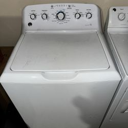 White GE Washer & Dryer
